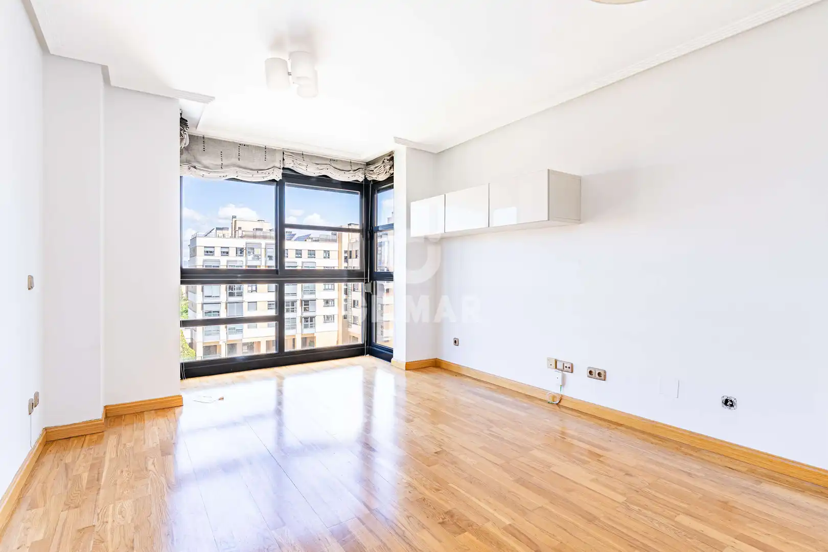 Habitación de Piso en venta en Madrid con Calefacción, Jardín privado y Trastero