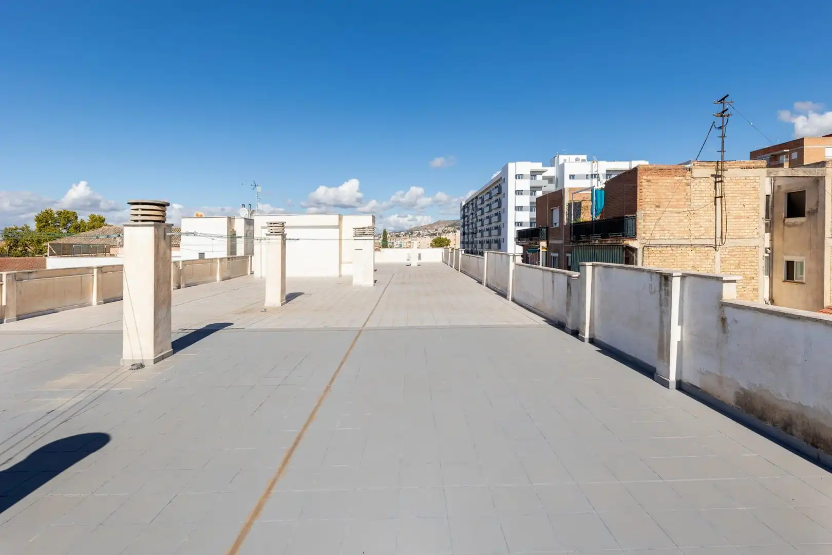 Terrace of Flat for sale in Granada  with Air Conditioner, Heating and Storage room