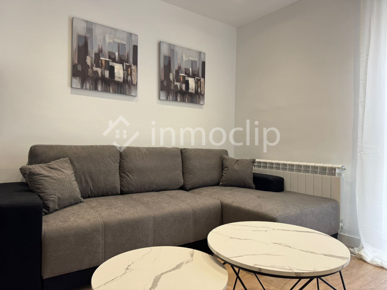 Living room of Study for sale in Salamanca Capital