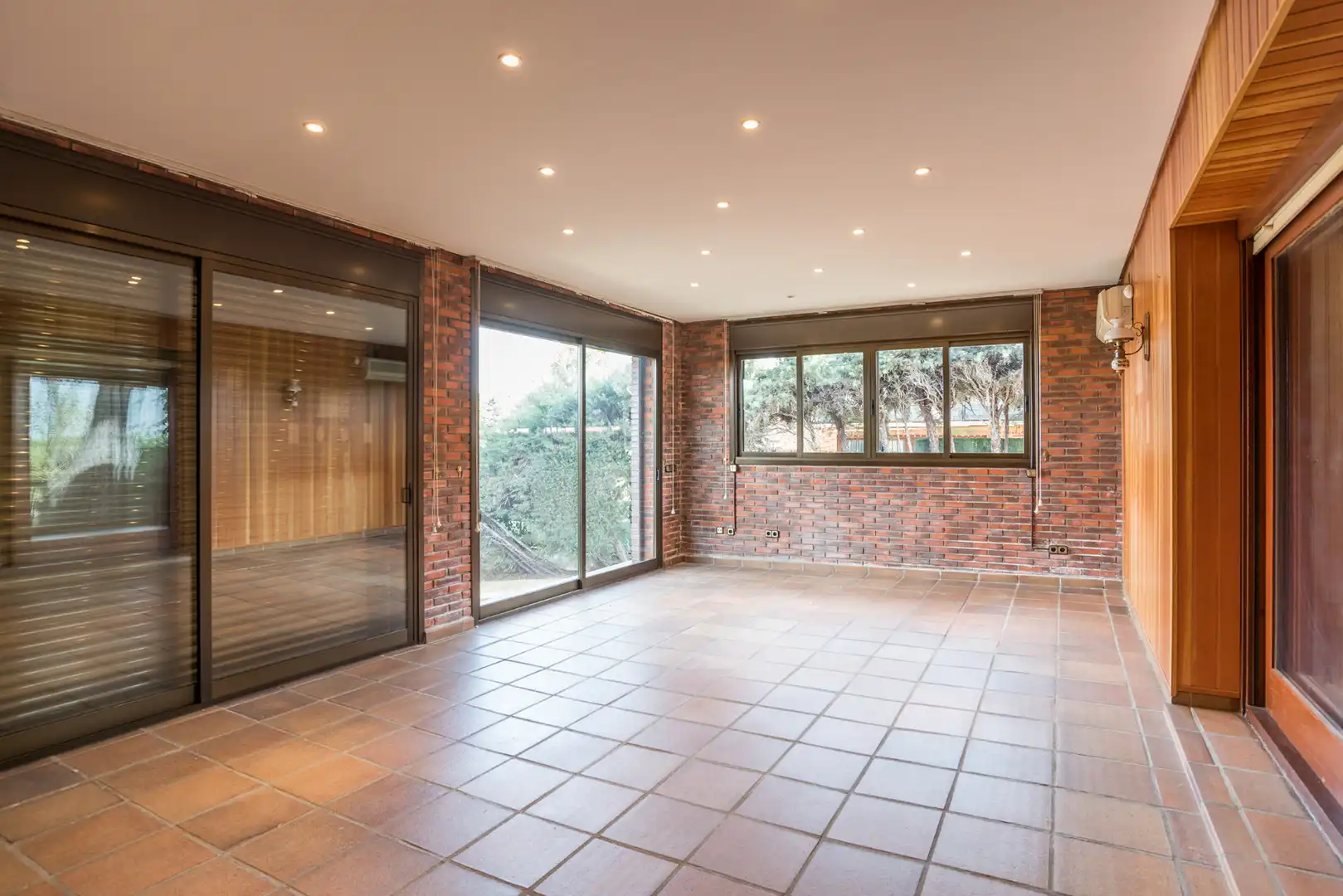 Houses for sale in Pozuelo de Alarcón  with Air Conditioner, Heating and Private garden