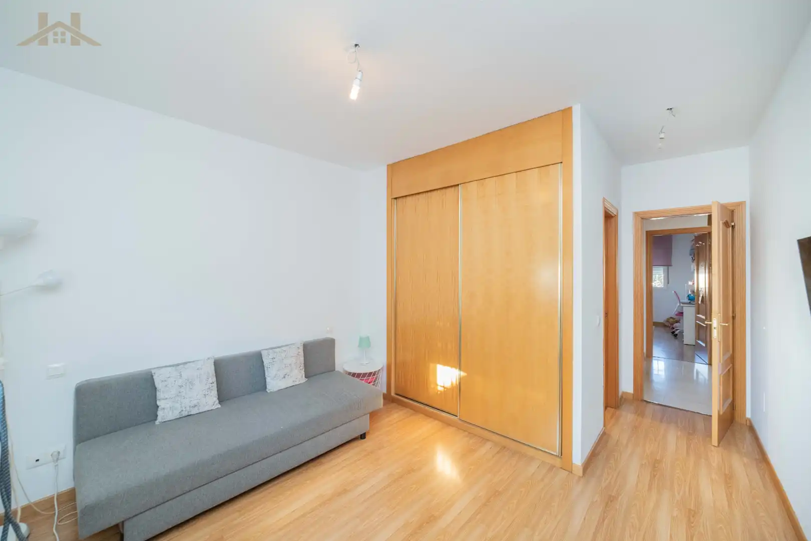 Doppelhaushälfte mit Terrasse zum Verkauf in Avenida del Cantábrico 286, imagen 24