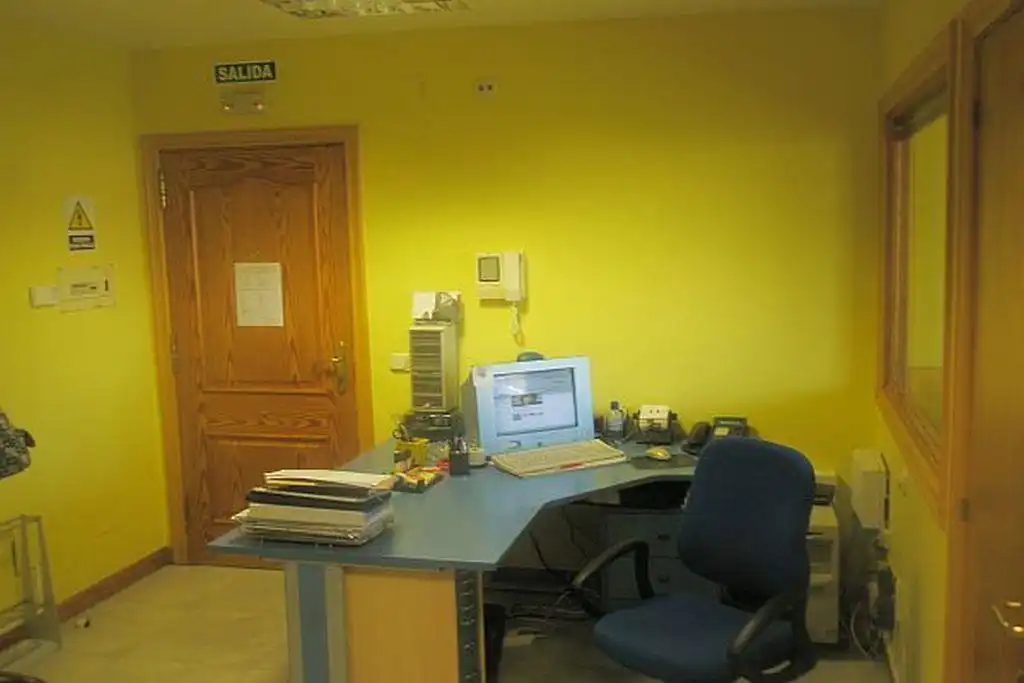 Oficina amb ascensor en venda a Campus Sur - Santa Marta, imagen 5