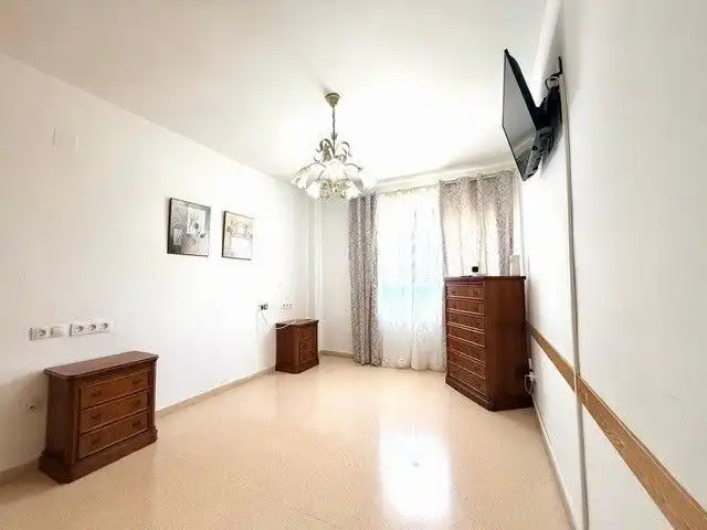 Dormitori de Apartament en venda en Villajoyosa / La Vila Joiosa amb Aire condicionat, Terrassa i Moblat