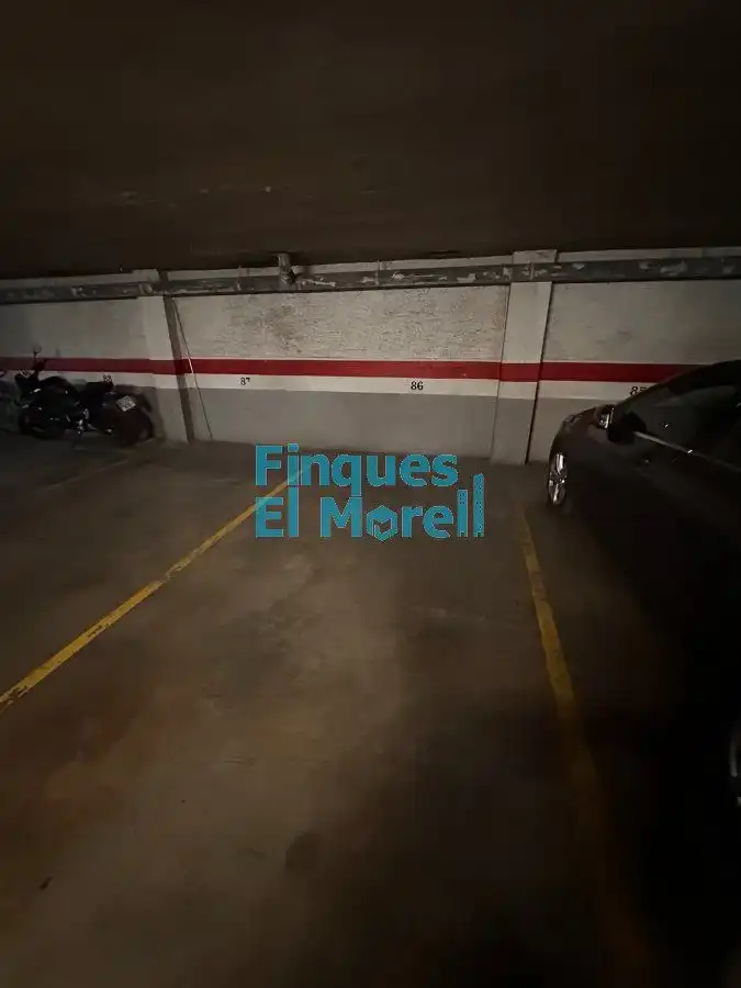 Parking of Garage for sale in Reus
