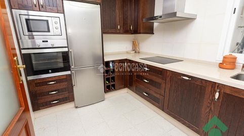 Foto 5 de Pis en venda a Res. la Buganvilla, San Bernabé, Algeciras