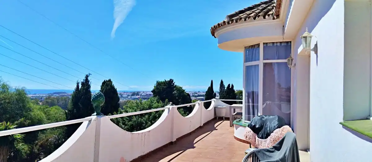 Adossat en venda a Nueva Andalucía