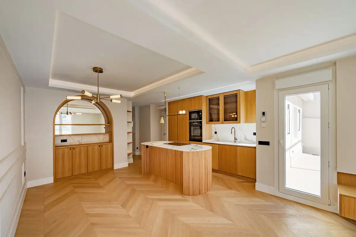 Penthouse with terrace for sale in Chamberí, imagen 4