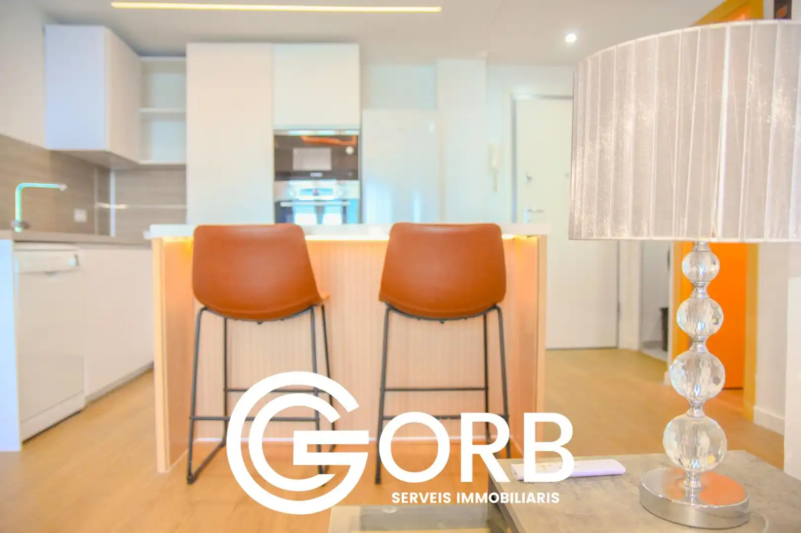 Außenansicht von Wohnung zum Verkauf in Mataró mit Parkett, Terrasse und Möbliert