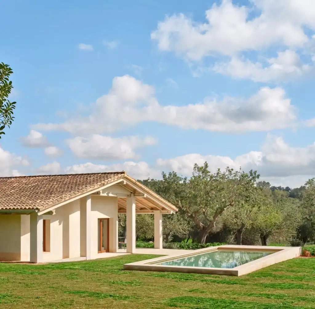 Vista exterior de Casa o xalet de lloguer en Algaida amb Aire condicionat, Calefacció i Jardí privat