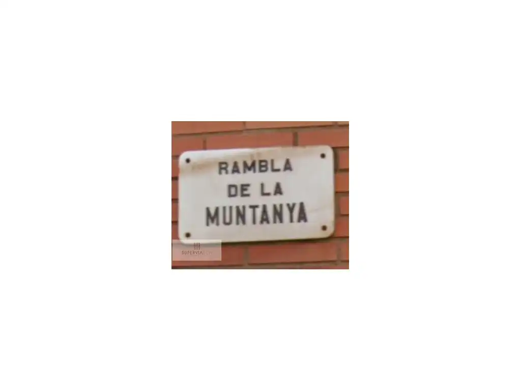 Vista exterior de Casa o xalet en venda en Barcelona