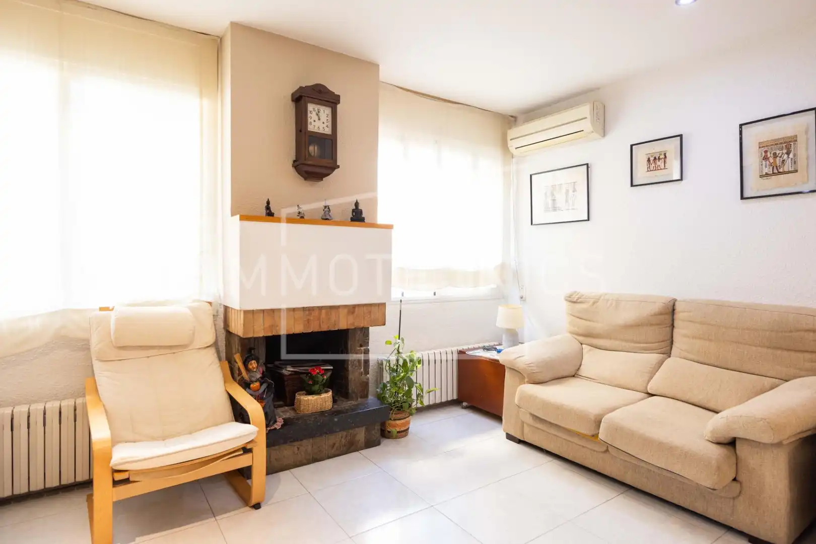 Living room of Houses for sale in Granollers  with Air Conditioner, Heating and Terrace