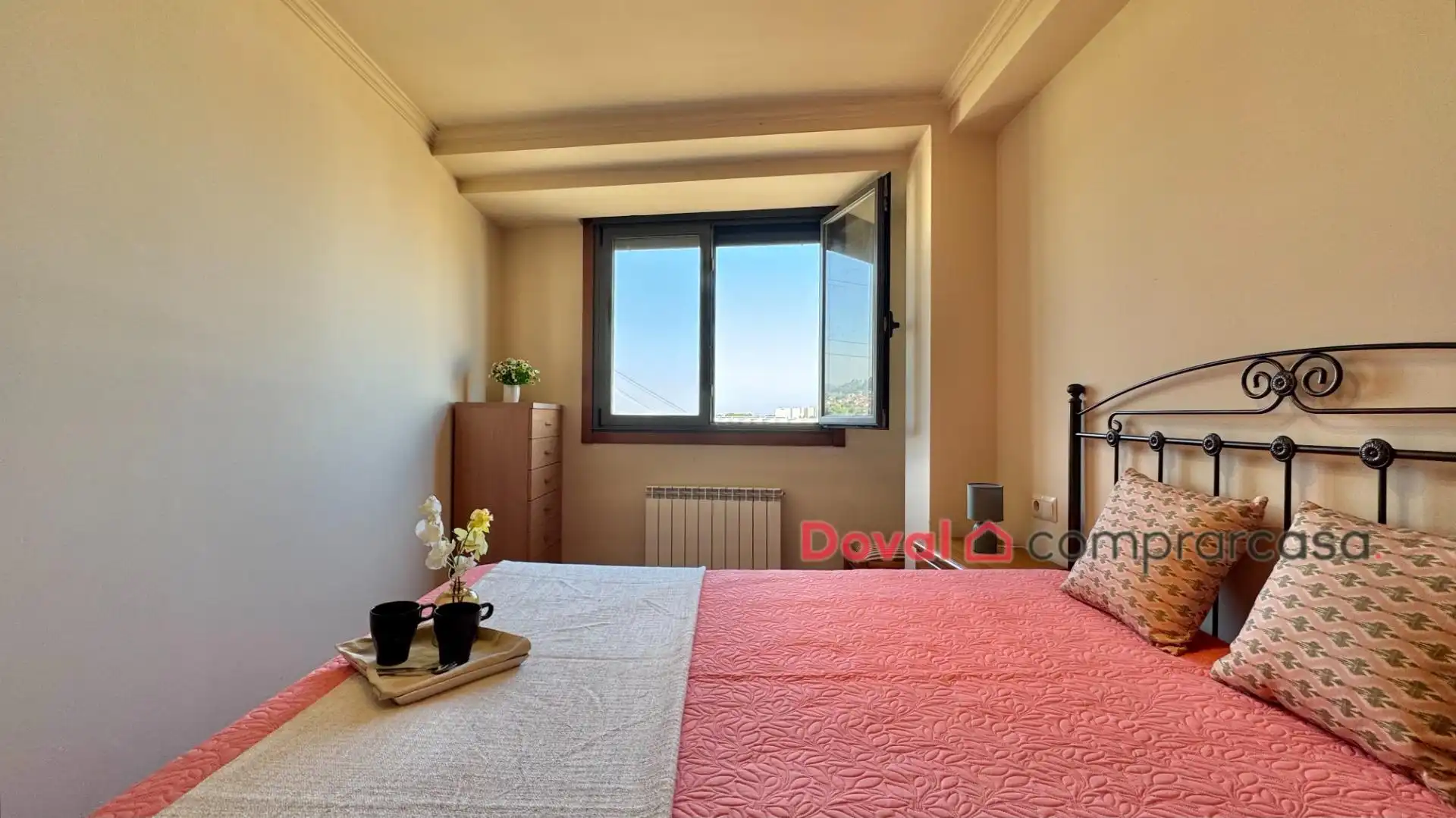 Bedroom of Flat for sale in Vigo   with Heating and Storage room
