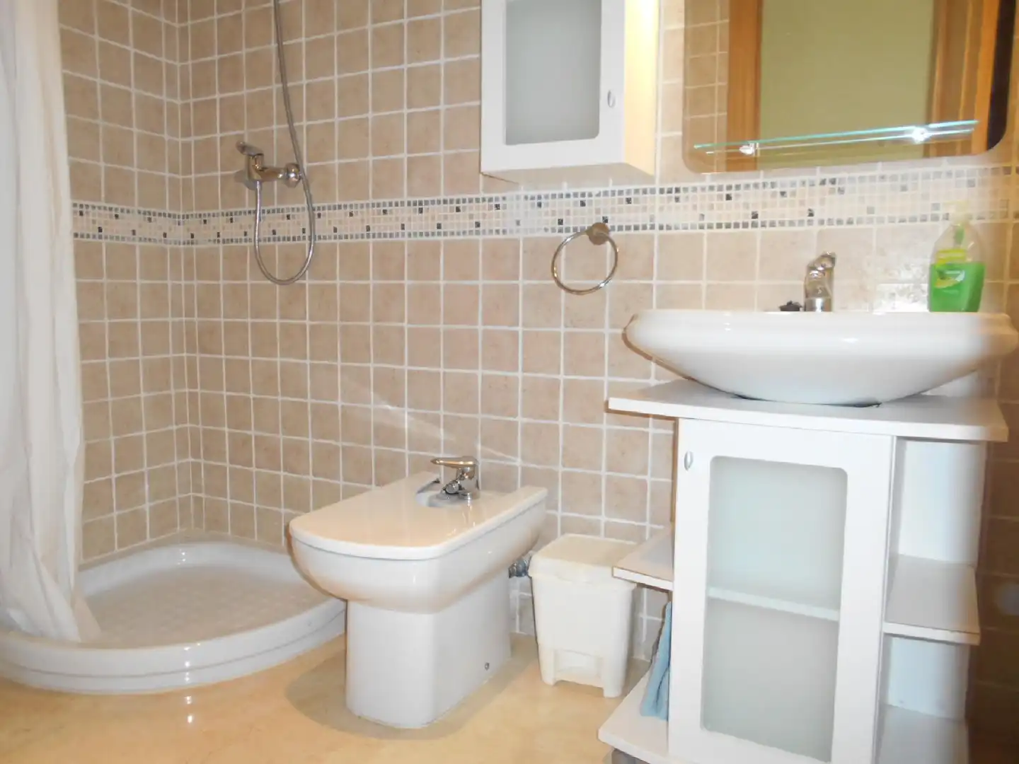 Bathroom of Flat for rent in Oliva  with Heating, Terrace and Furnished