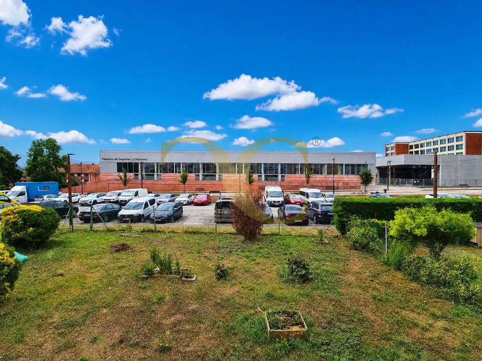 Piso con jardín en venta en Grupo la Tejerona, imagen 39