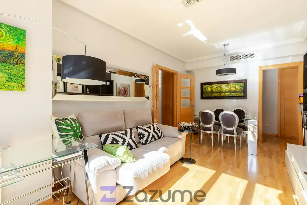 Wohnung zur Miete in Av. de la Gavia, Ensanche de Vallecas - La Gavia