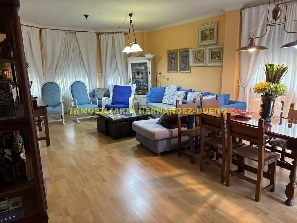 Sala de estar de Casa o chalet en venta en Buenavista con Calefacción, Jardín privado y Terraza