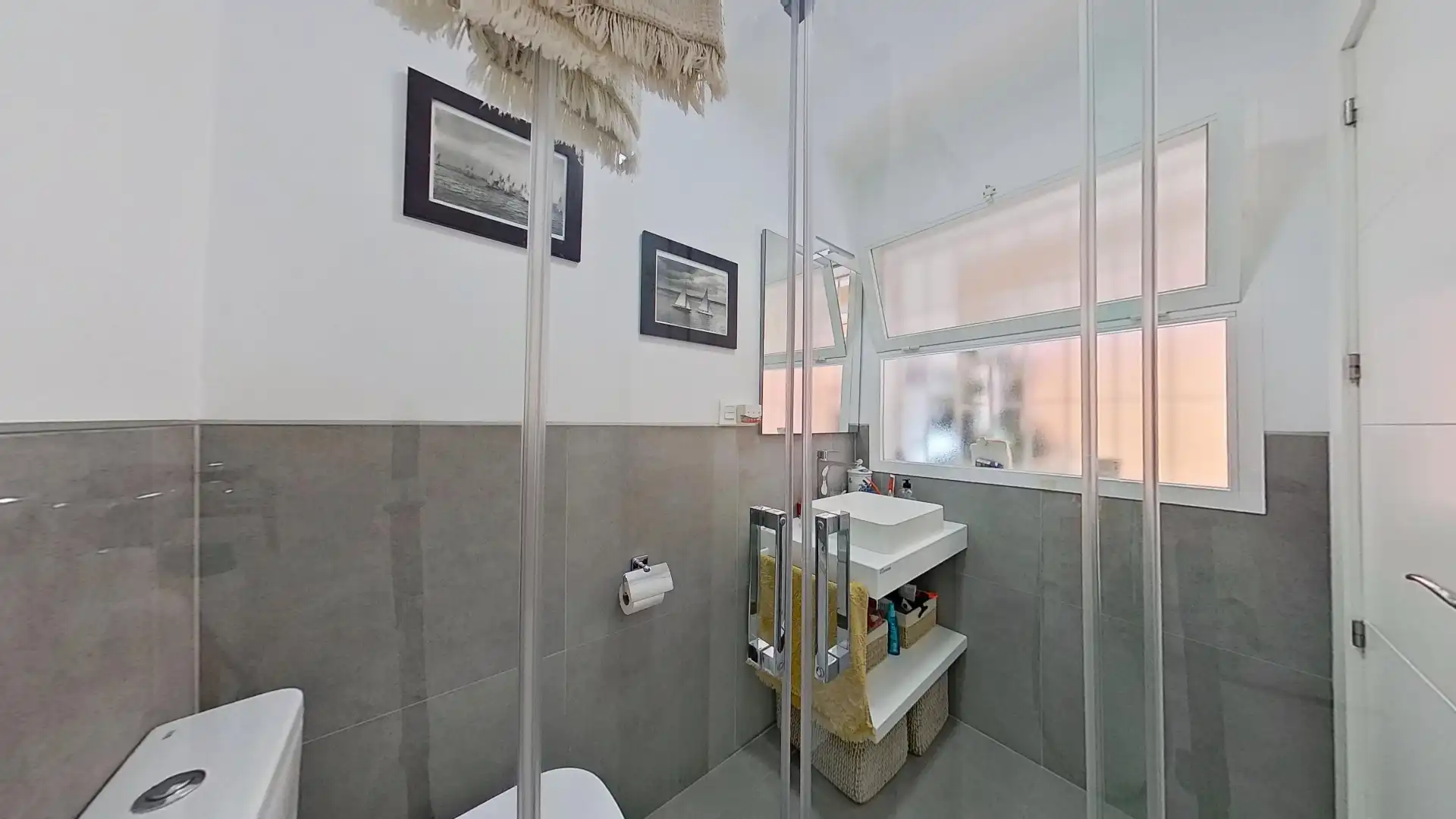Baño de Piso en venta en Málaga con Aire acondicionado, Terraza y Amueblado