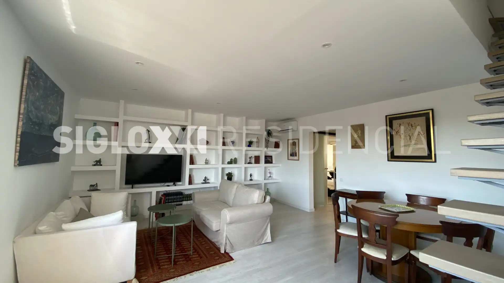 Living room of Duplex for sale in  Barcelona Capital  with Air Conditioner, Heating and Furnished