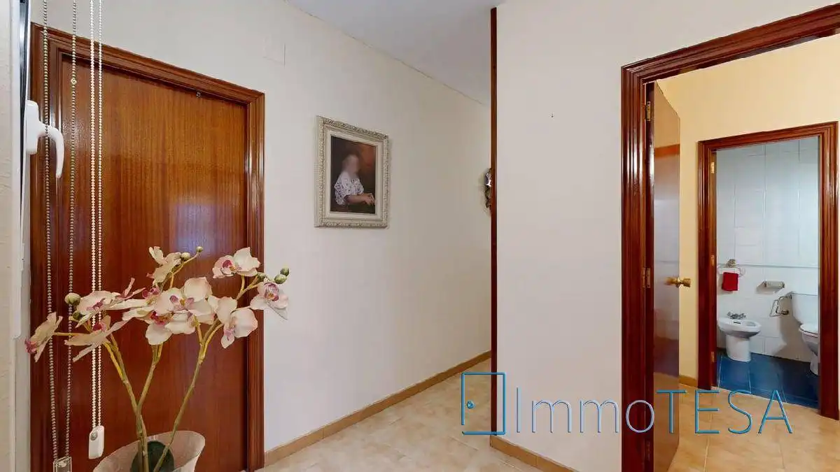 Piso en venta en Barberà del Vallès con Calefacción, Trastero y Balcón