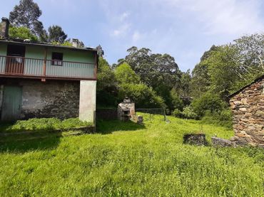 Casa rústica amb jardí en venda a LG SOUTULLO - PQ COVAS 3