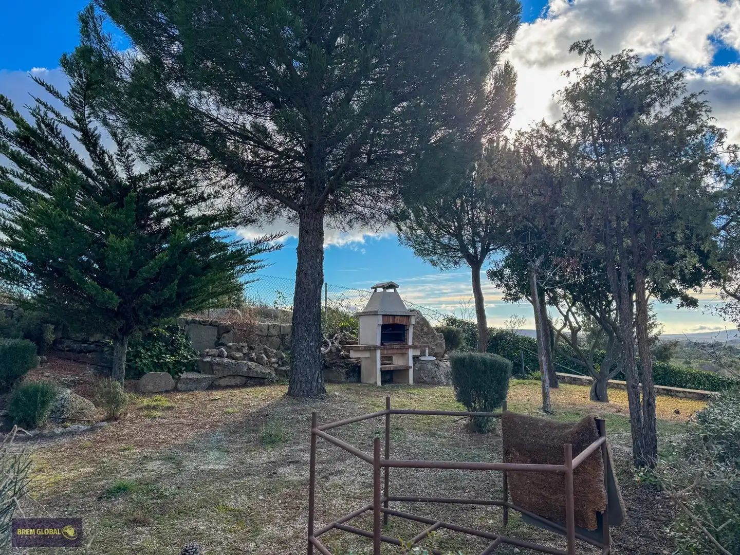 Jardí de Casa o xalet en venda en El Berrueco amb Calefacció, Terrassa i Traster