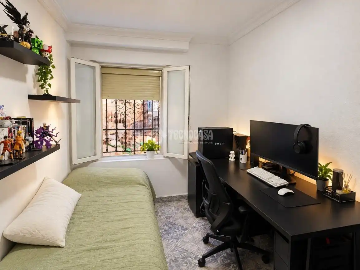 Habitación de Piso en venta en Sevilla con Aire acondicionado