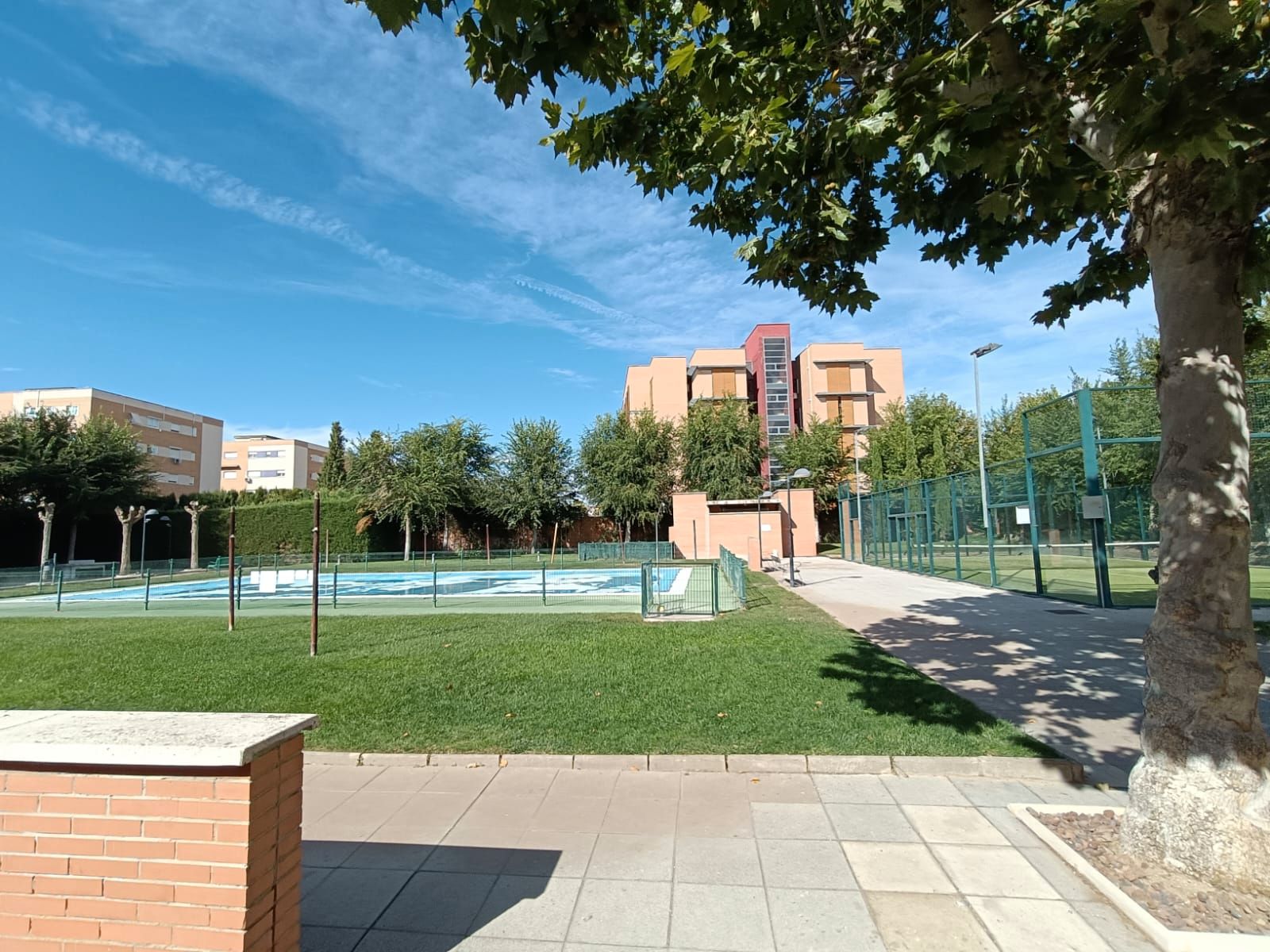 Vista exterior de Pis en venda en Ciudad Real Capital amb Aire condicionat, Calefacció i Parquet