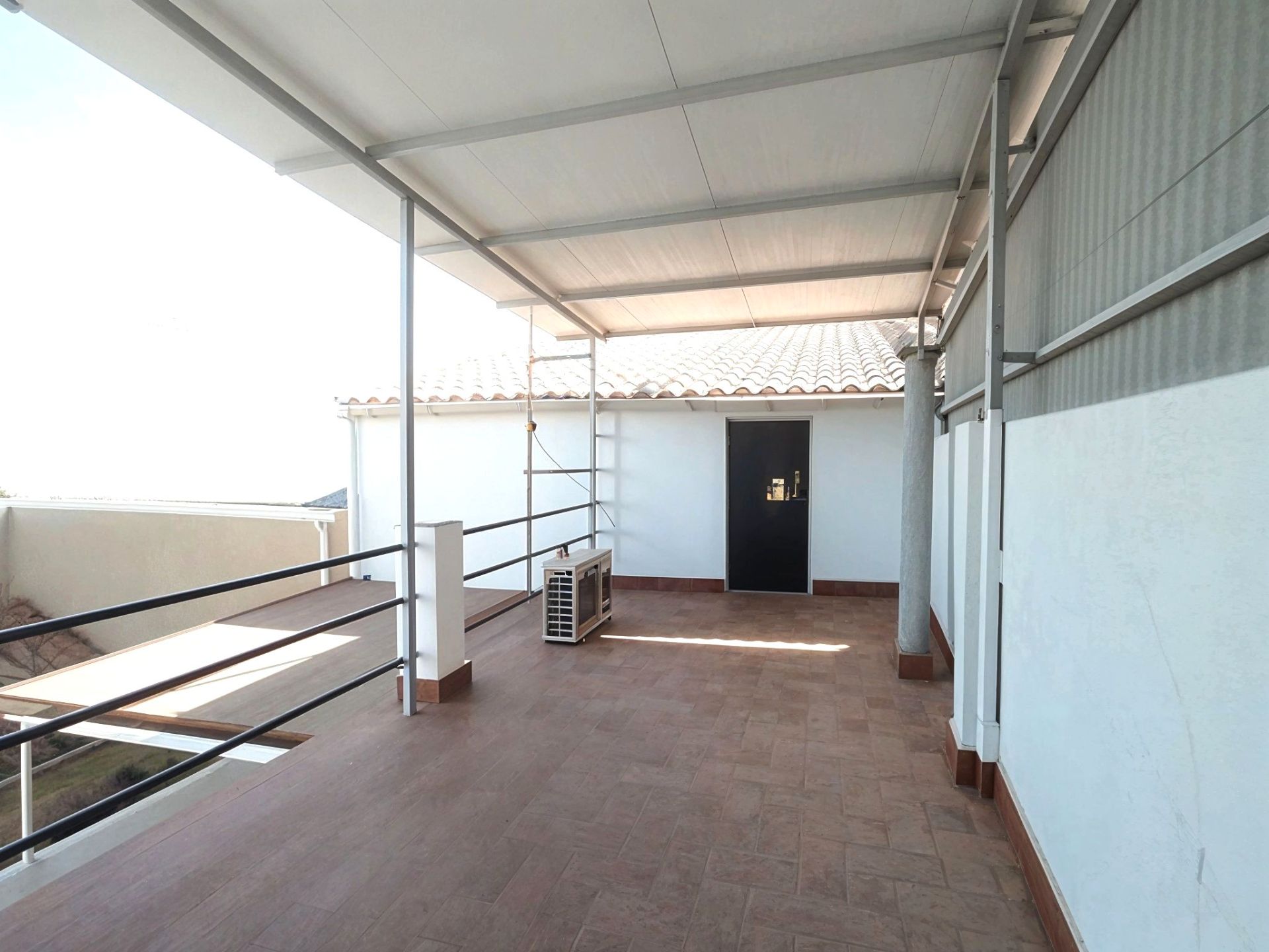 Terrace of House or chalet for sale in Guareña  with Air Conditioner and Terrace