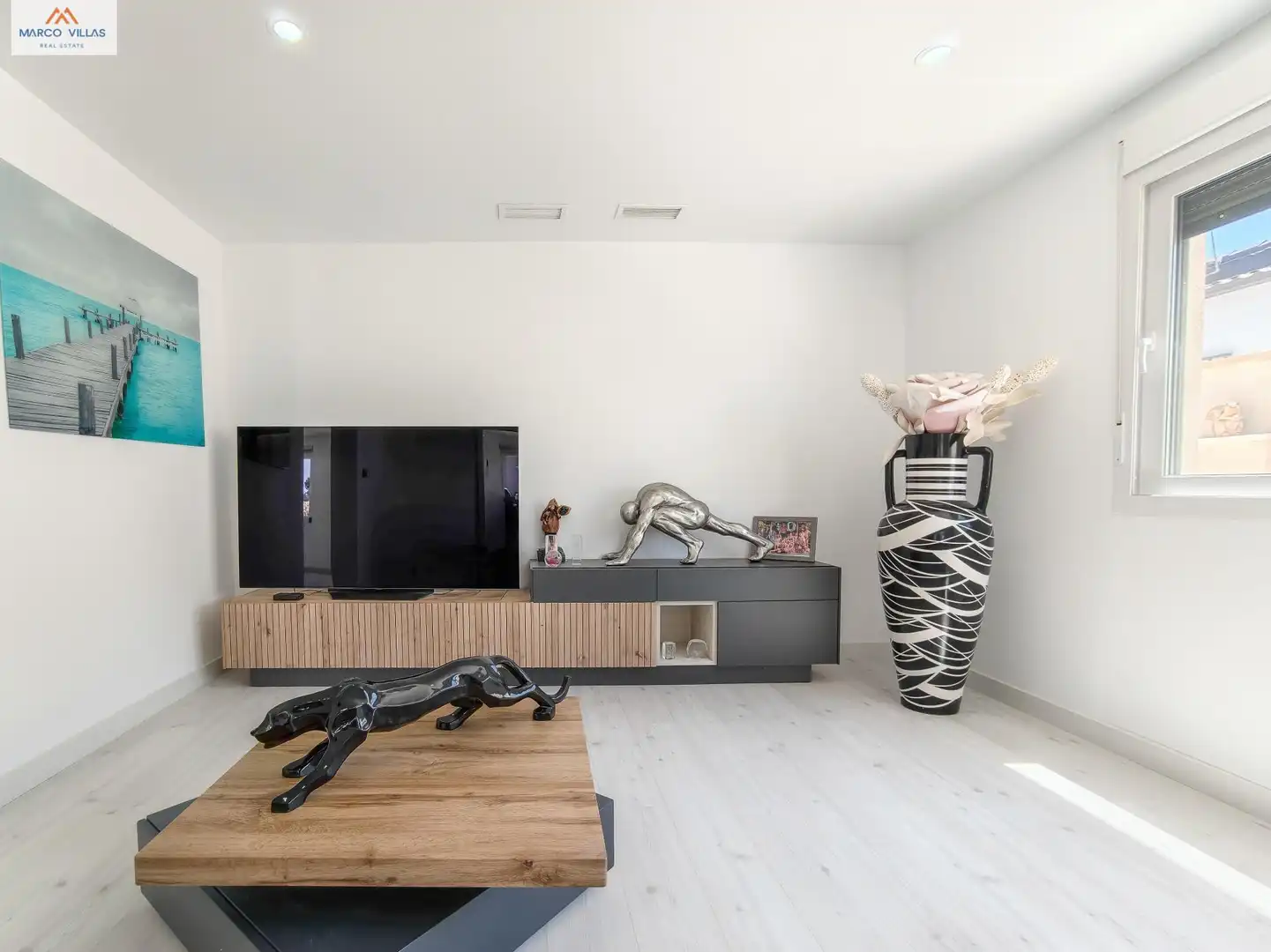 Sala de estar de Casa o chalet en venta en San Fulgencio con Aire acondicionado, Jardín privado y Piscina