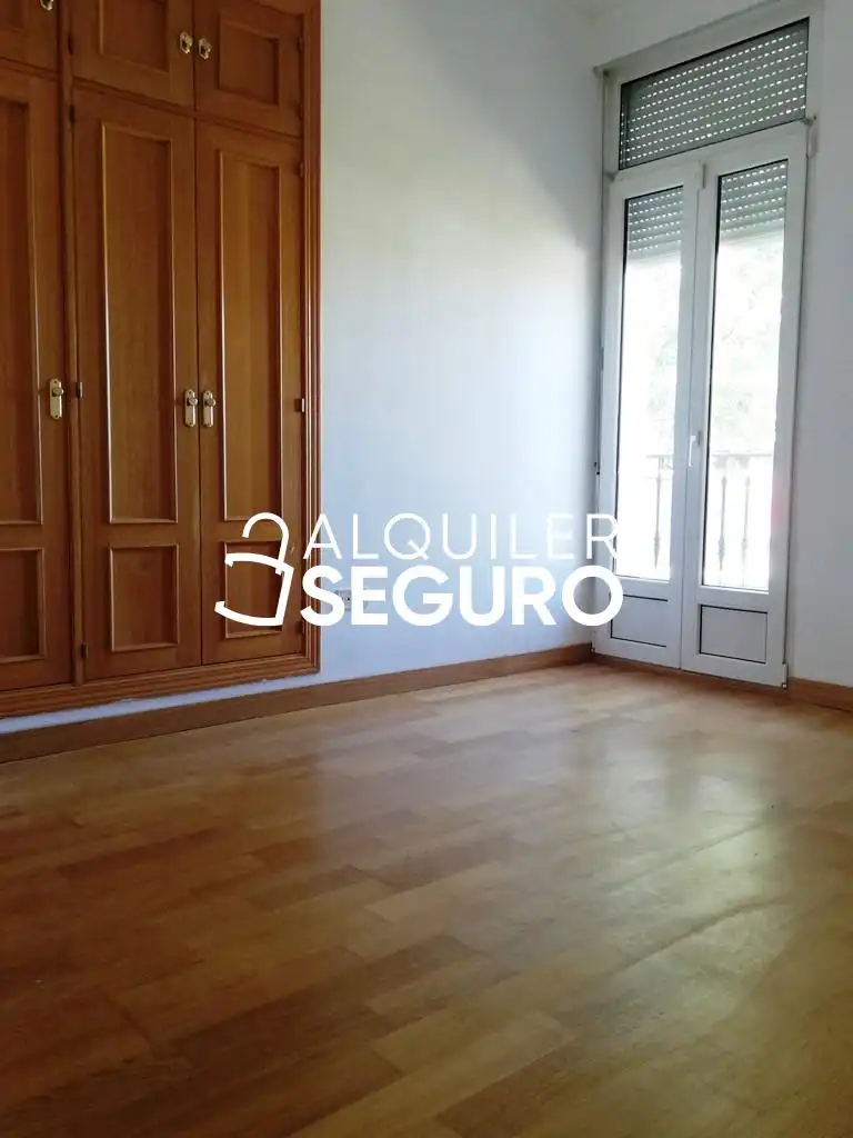 Habitación de Casa o chalet de alquiler en Colmenar Viejo con Calefacción, Terraza y Amueblado