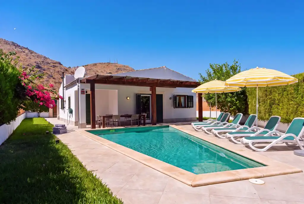 Detached house with pool for sale in Port d'Alcúdia - Platja d'Alcúdia