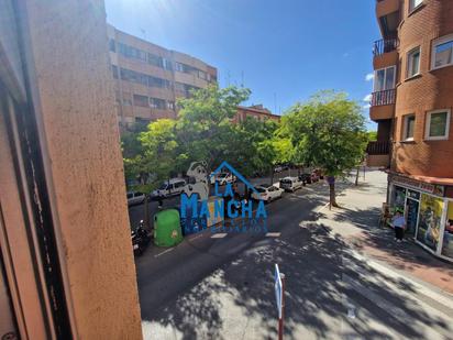 Flat for sale in Calle FERNAN PEREZ OLIVA, Industria