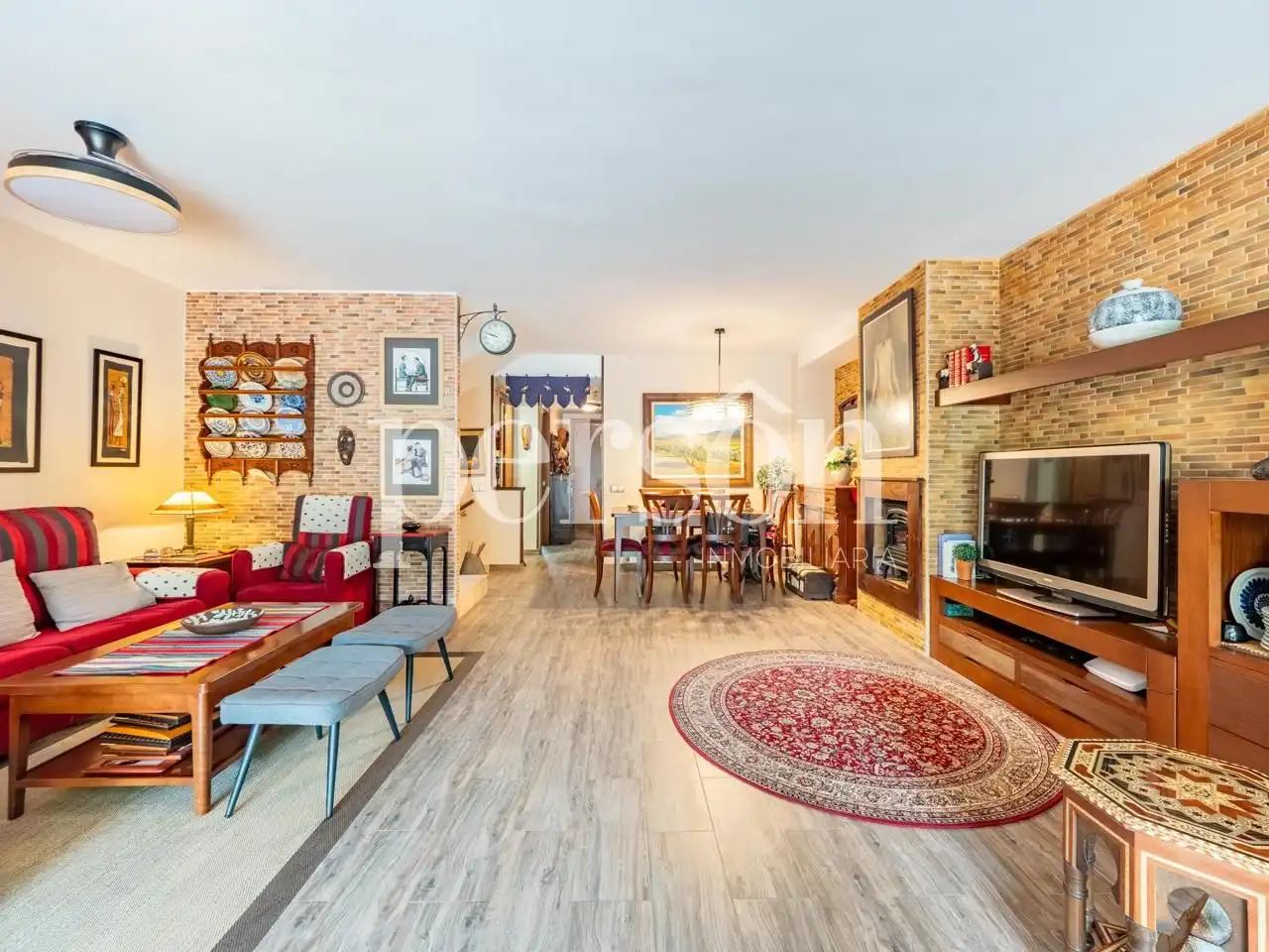 Sala de estar de Casa adosada en venta en Godella con Calefacción, Jardín privado y Terraza