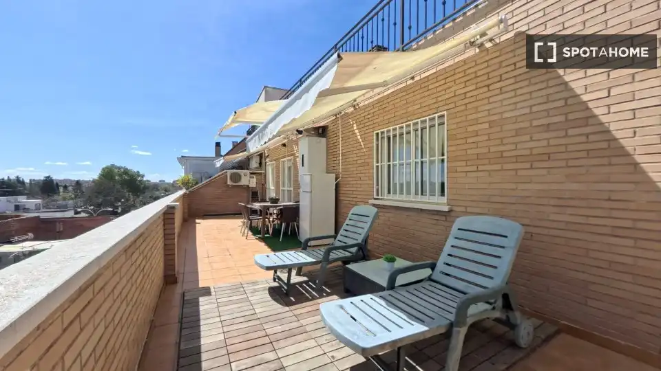 Terrasse von Wohnungen zur untervermieten in Madrid mit Klimaanlage, Terrasse und Möbliert