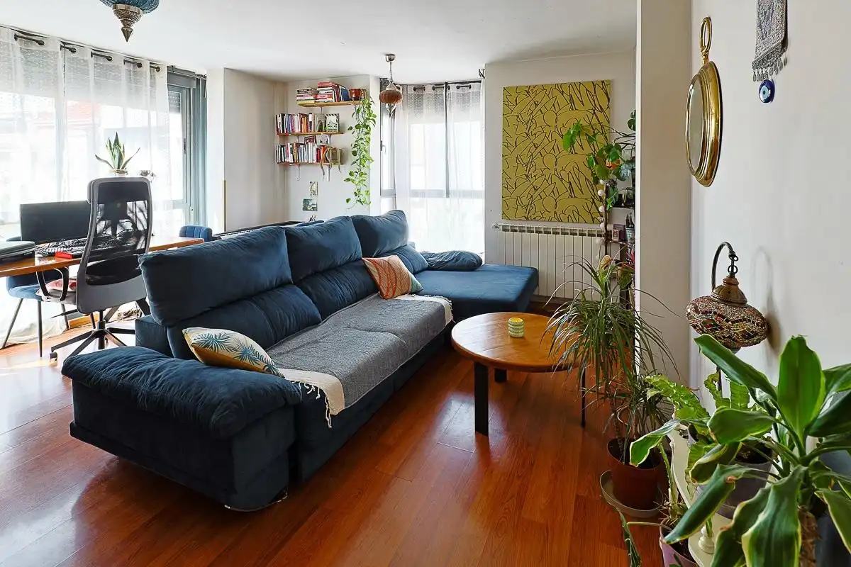 Sala d'estar de Àtic en venda en Madrid amb Aire condicionat, Calefacció i Terrassa