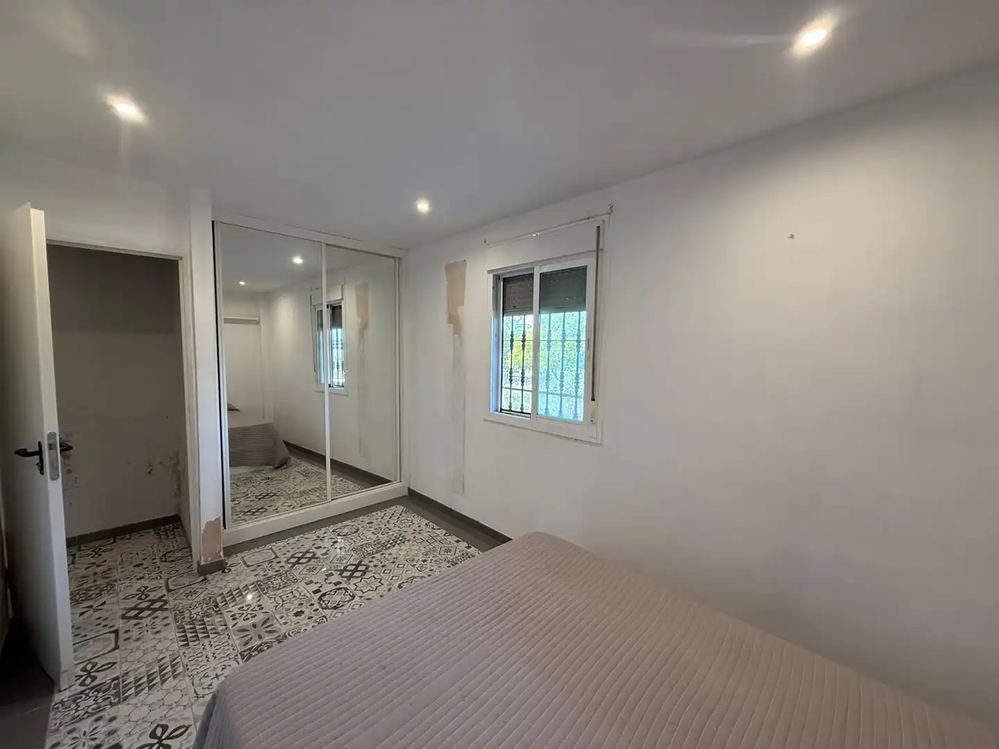 Bedroom of Houses for sale in Utrera  with Private garden, Terrace and Swimming Pool