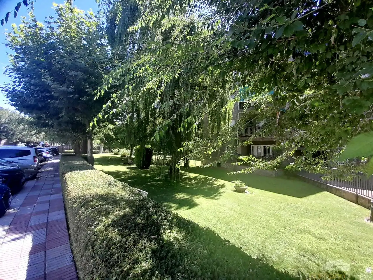 Jardín de Piso en venta en Guadarrama con Calefacción, Terraza y Trastero