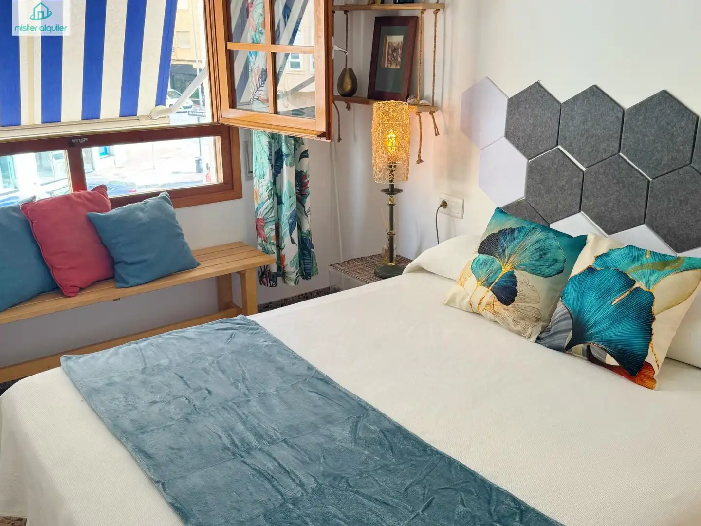 Apartament amb terrassa de lloguer a Calle SANT BARTOLOMEU 128, imagen 2