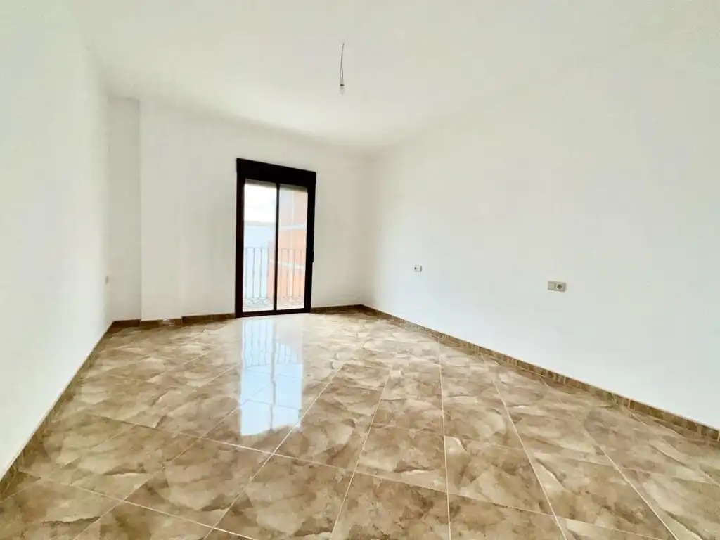 Flat with terrace for sale in Alhama de Granada, imagen 4