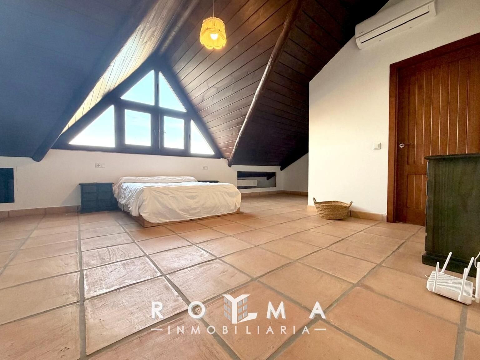 Single-family semi-detached for sale in La Hacienda - Nueva Andalucía