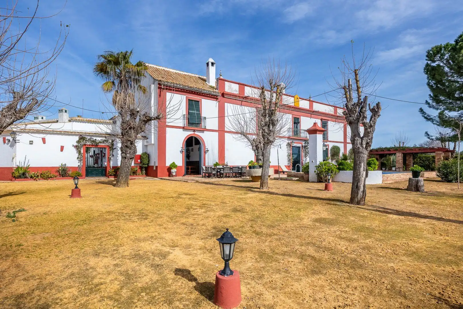 Country homes for sale in Carmona  with Air Conditioner, Terrace and Storage room