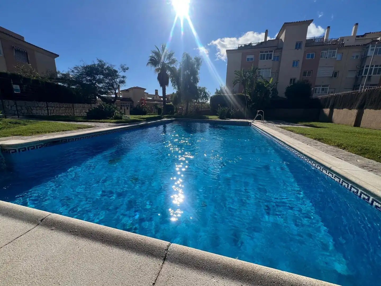 Swimming pool of Flat for sale in Málaga  with Air Conditioner, Heating and Community pool