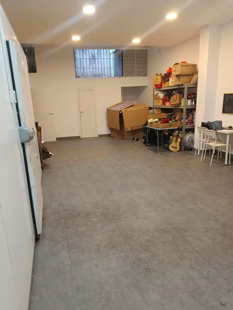 Locale commerciale in cessione a Ronda Francesc Macià 84, imagen 11