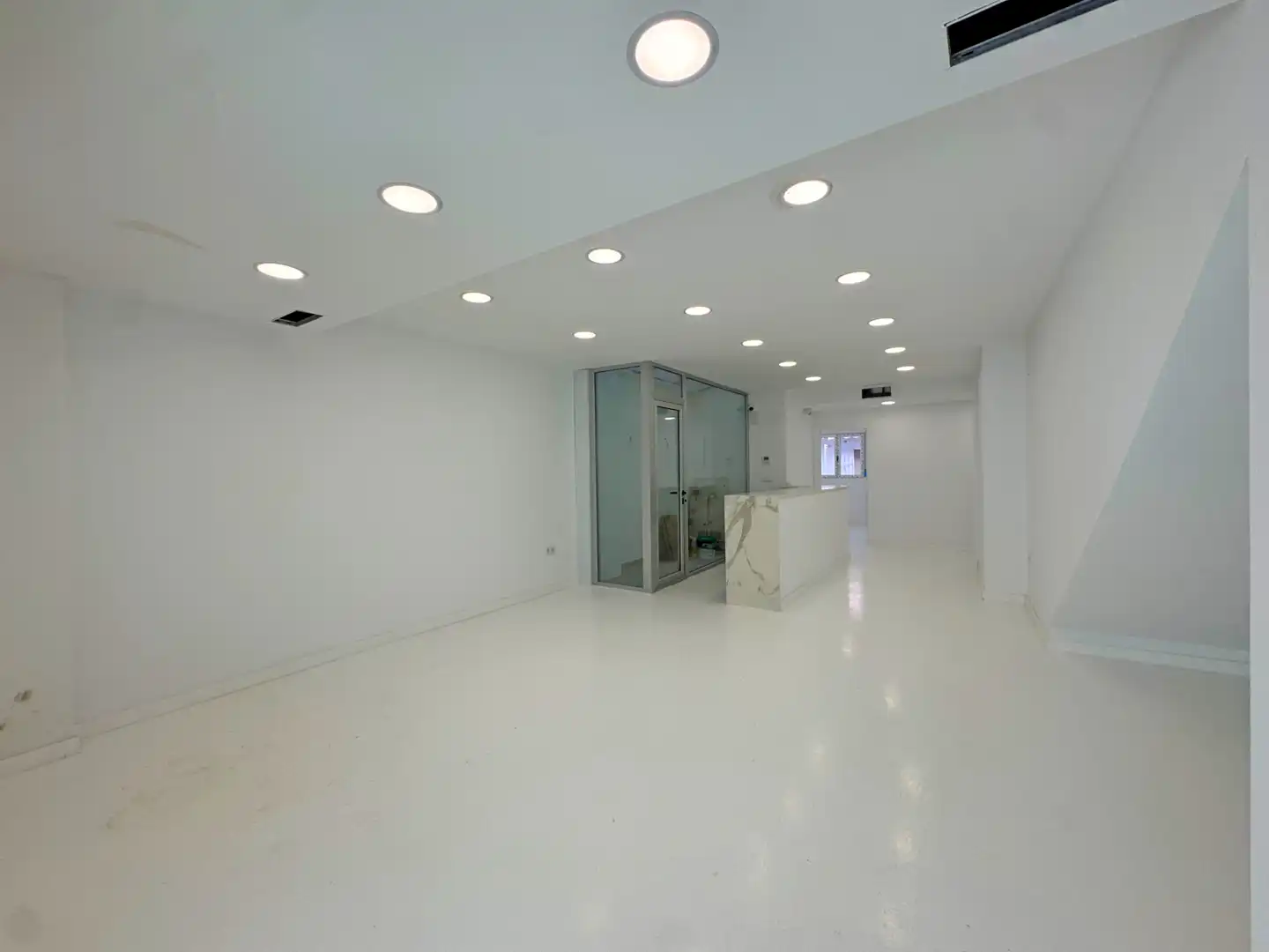 Local comercial en venda a Centro, imagen 8