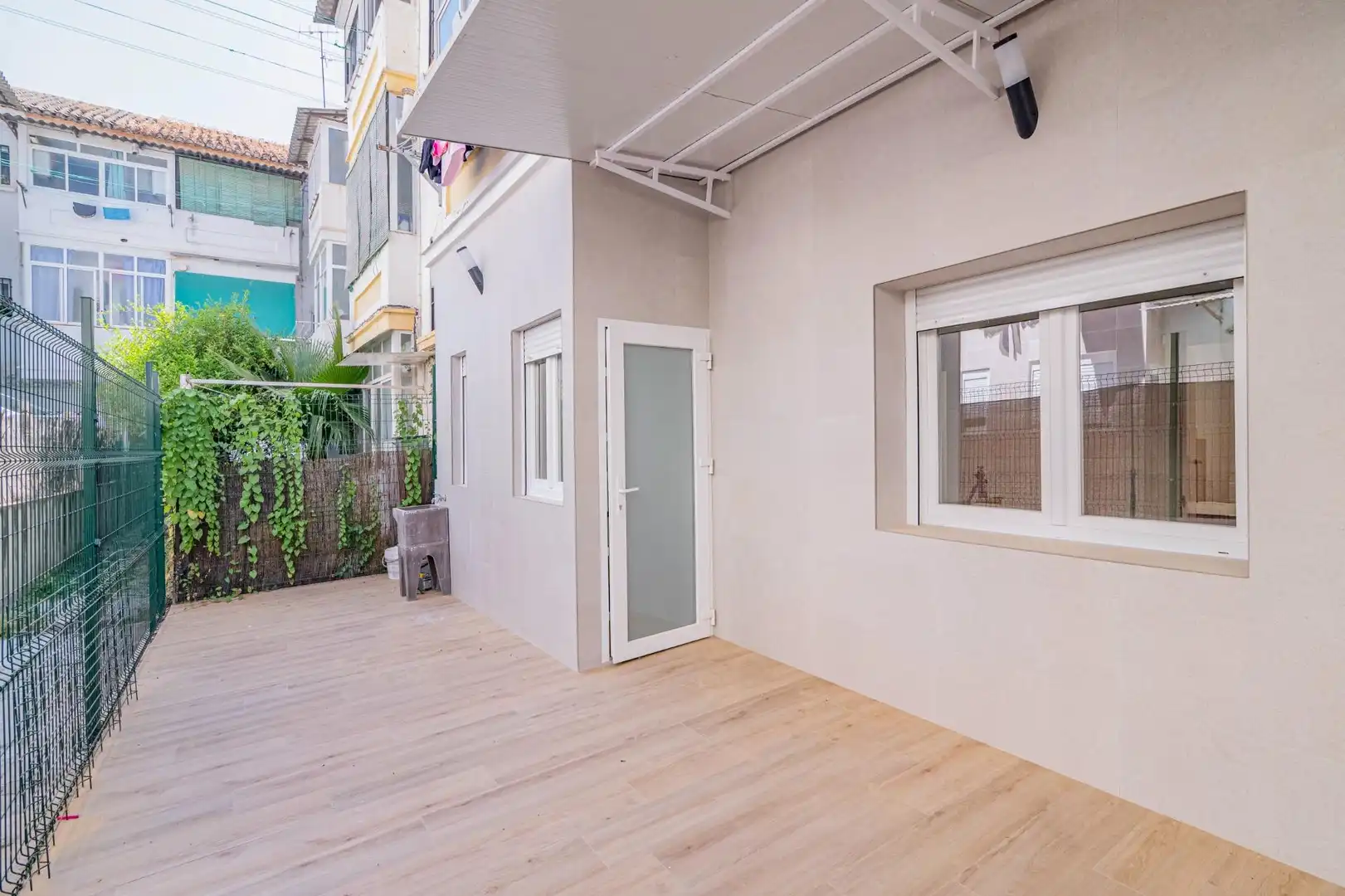 Terraza de Piso en venta en Granada con Terraza y Amueblado