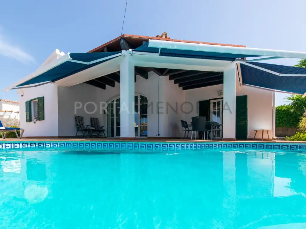 Swimming pool of Houses for sale in Alaior  with Air Conditioner and Swimming Pool