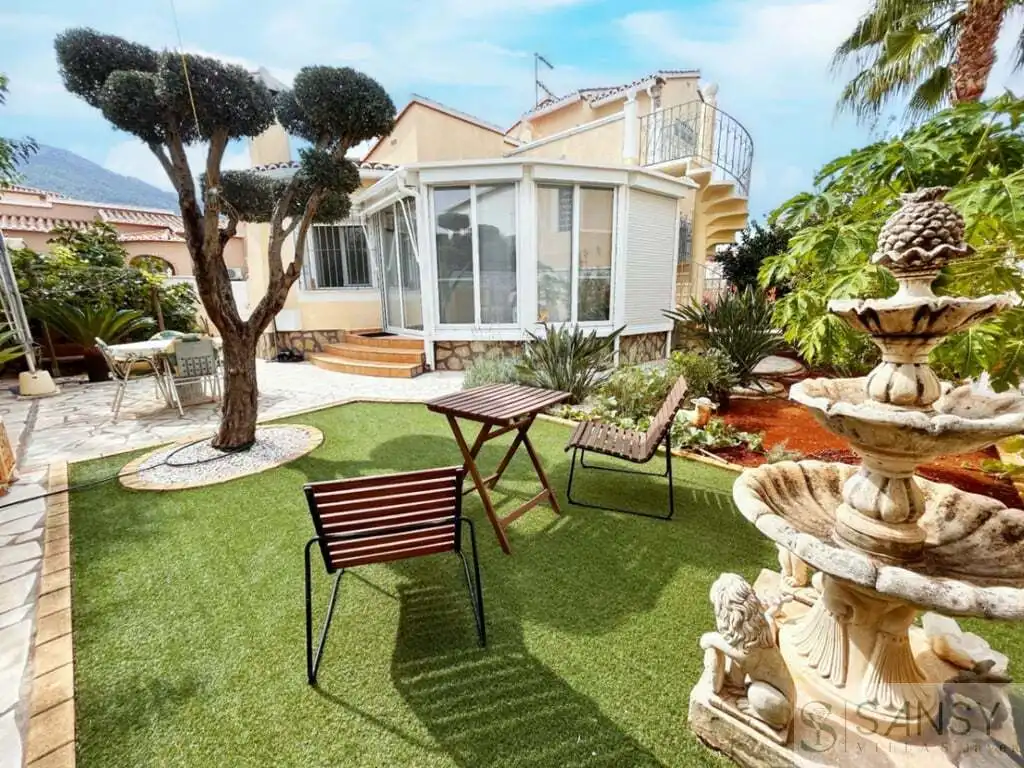 Terrassa de Casa o xalet en venda en Dénia amb Aire condicionat, Calefacció i Terrassa