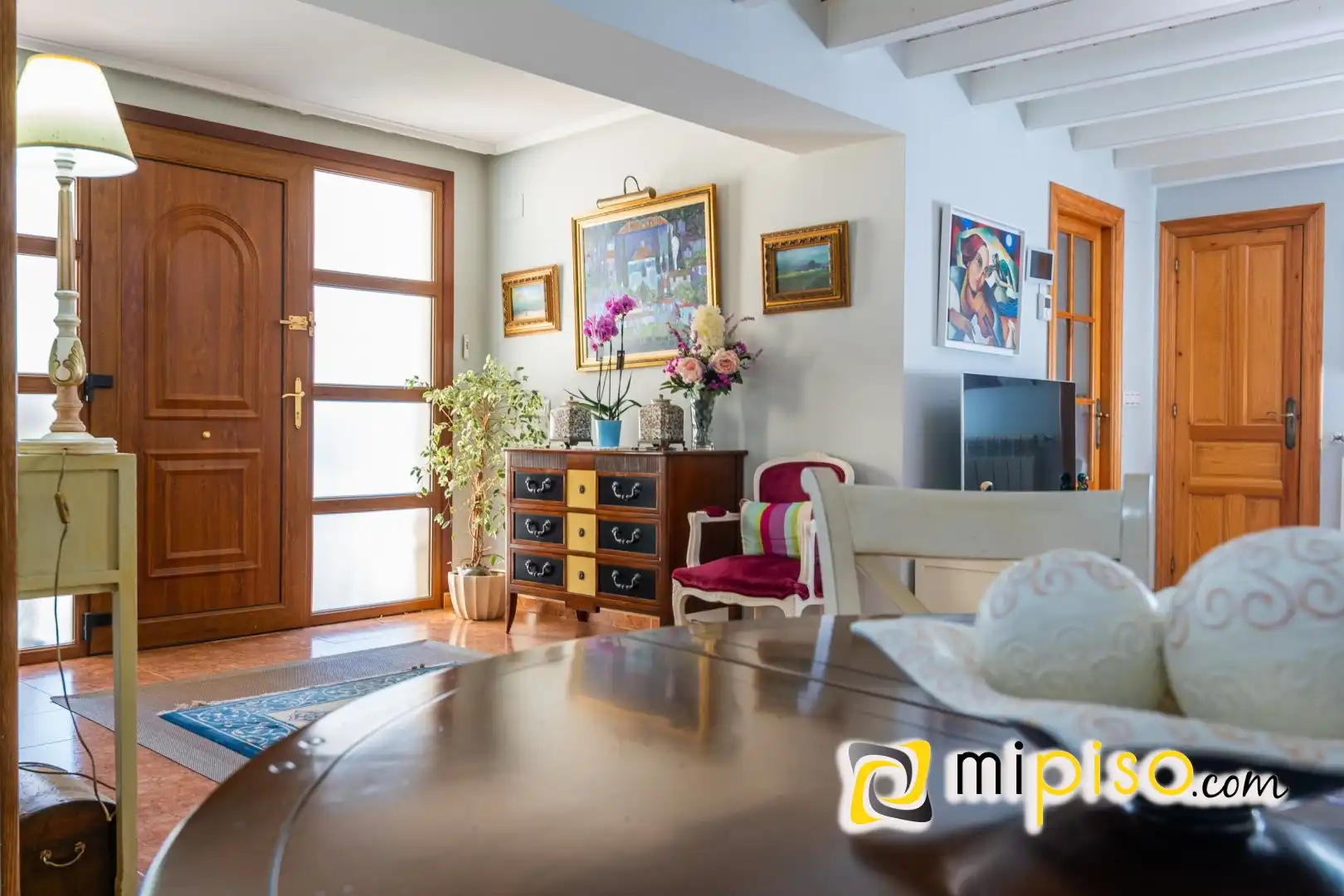Sala de estar de Casa o chalet en venta en Laredo con Calefacción y Jardín privado