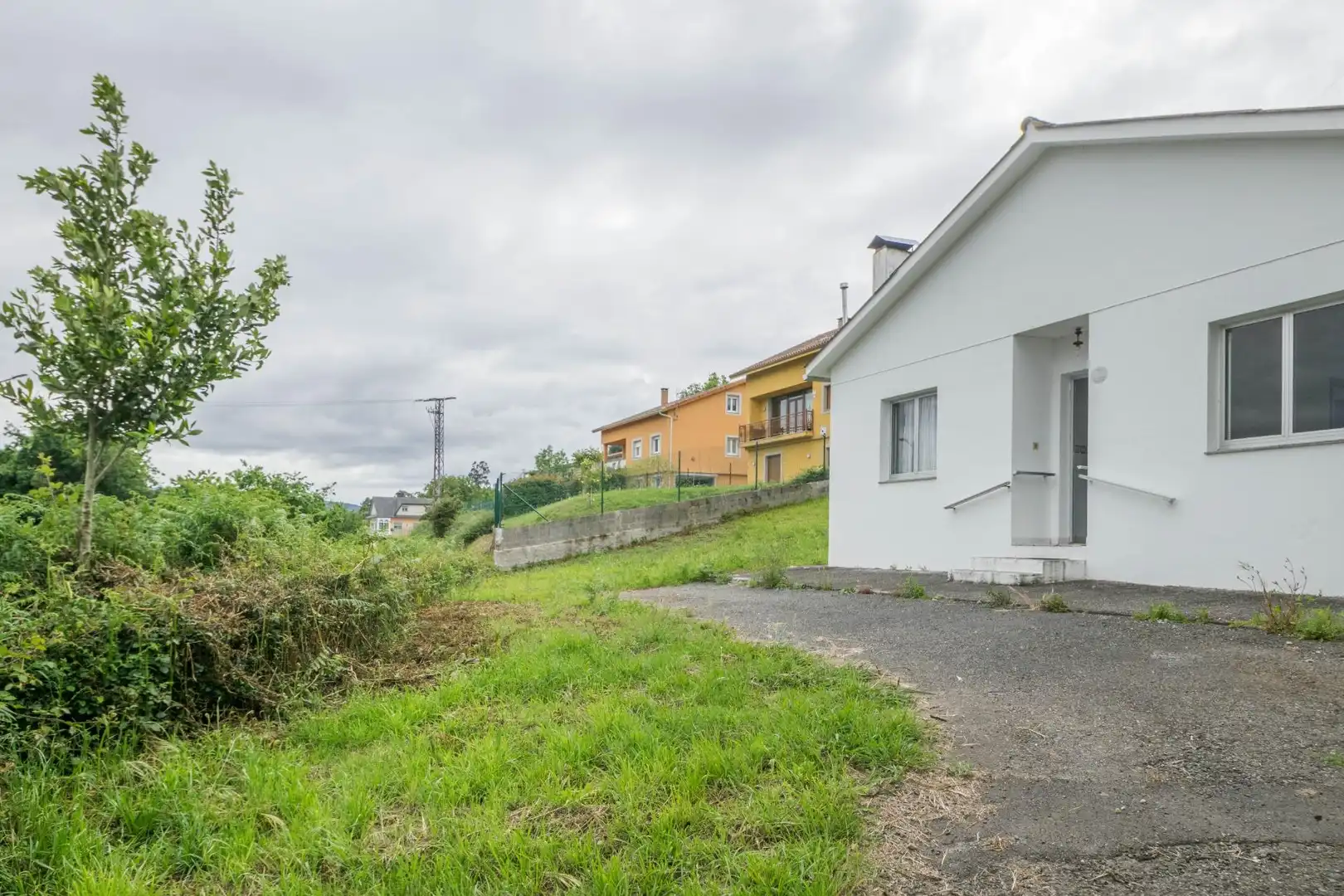 Vista exterior de Casa o chalet en venta en Carral con Jardín privado y Parquet