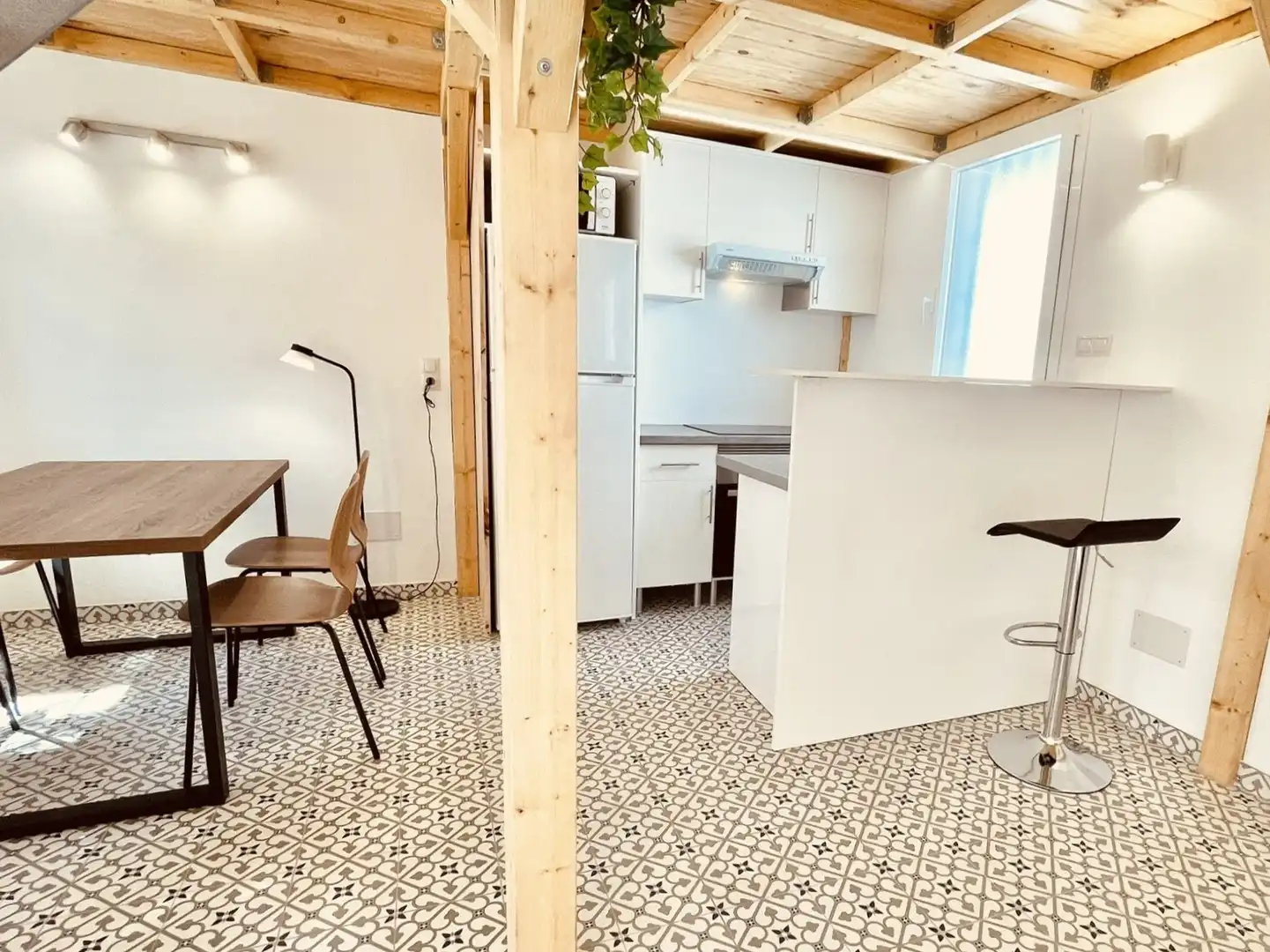 Cocina de Dúplex de alquiler en Madrid con Aire acondicionado, Terraza y Amueblado